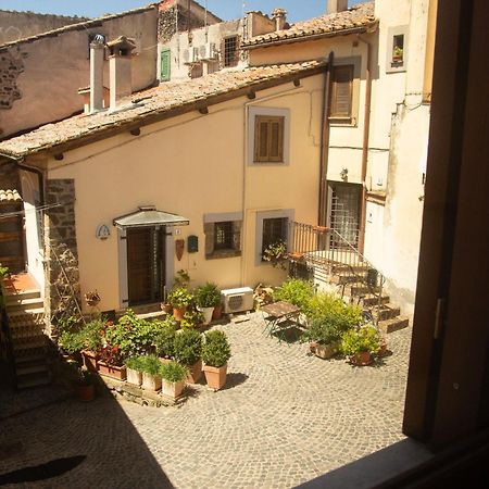 Finestra Sul Borgo Trevignano Romano Exterior foto