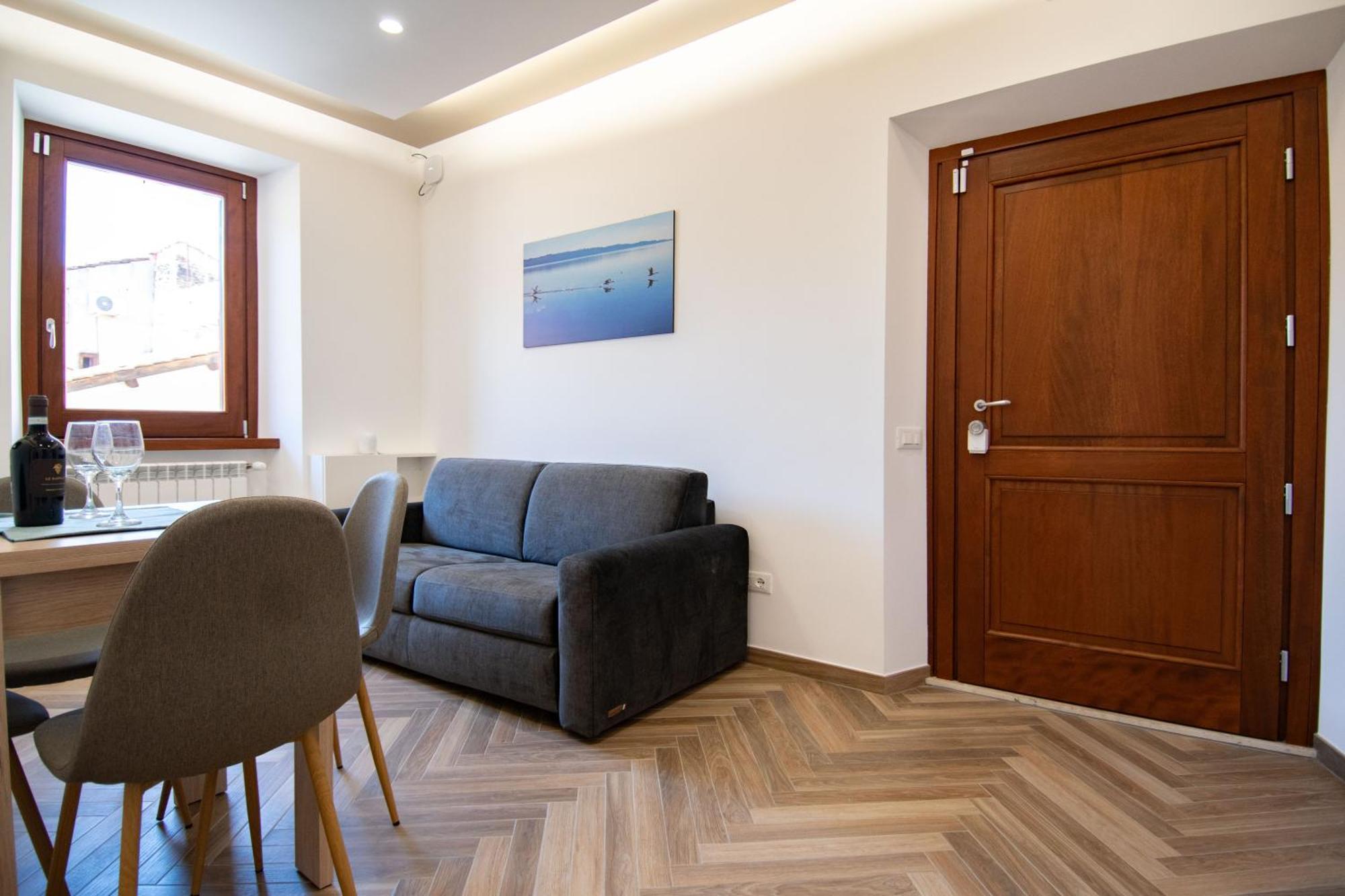 Finestra Sul Borgo Trevignano Romano Exterior foto